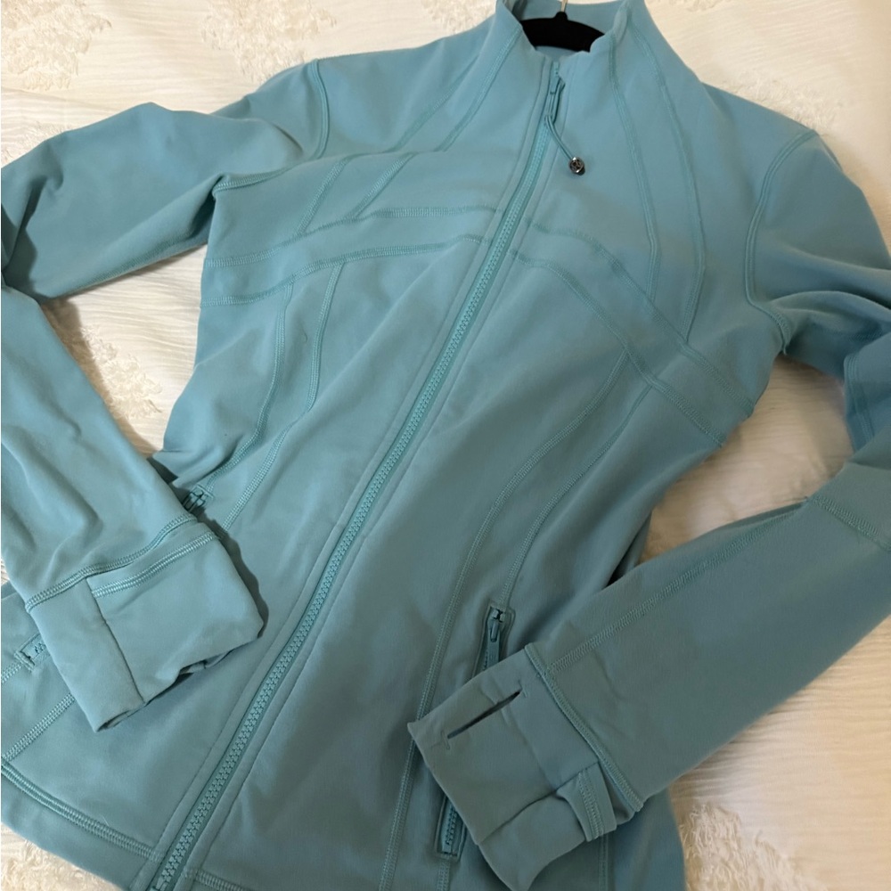 Lululemon Athletica Define Jacket in Washed Blue